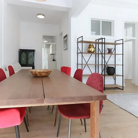 Downtown Design By Homing *